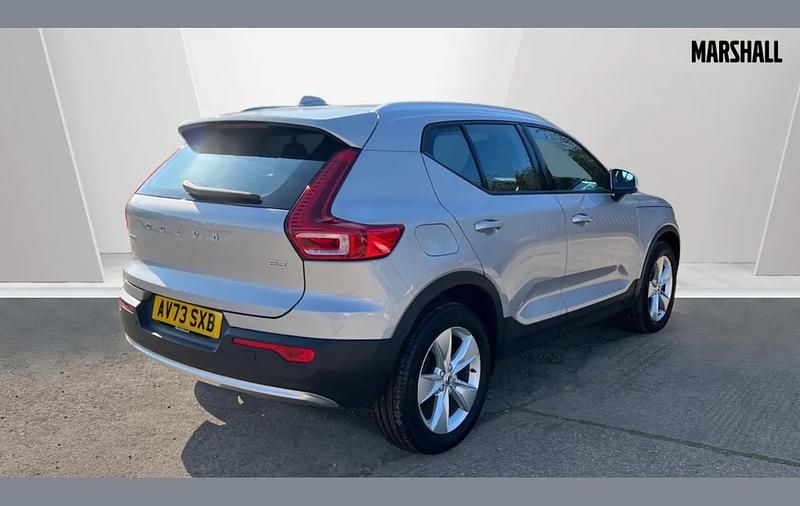 Used Volvo XC40 Core 161 HP (118 kW) 2023 Silver SUV