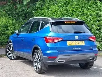Used Seat Arona FR 110 HP (80 kW) 2023 Blue SUV