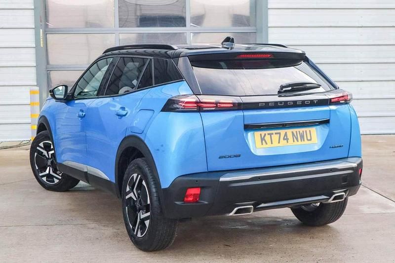 Blue Used 2025 Peugeot 2008 GT SUV | £19,829 - Image 1/4