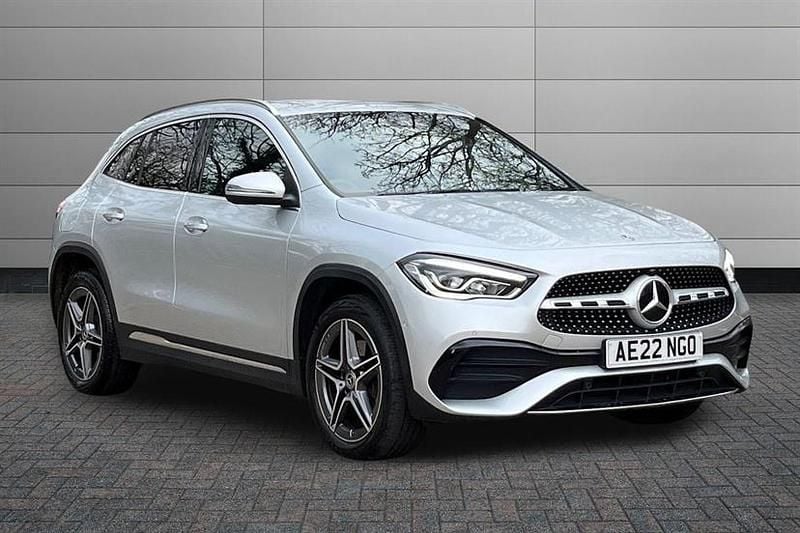Used Mercedes GLA250 Premium 218 HP (160 kW) 2022 Silver SUV