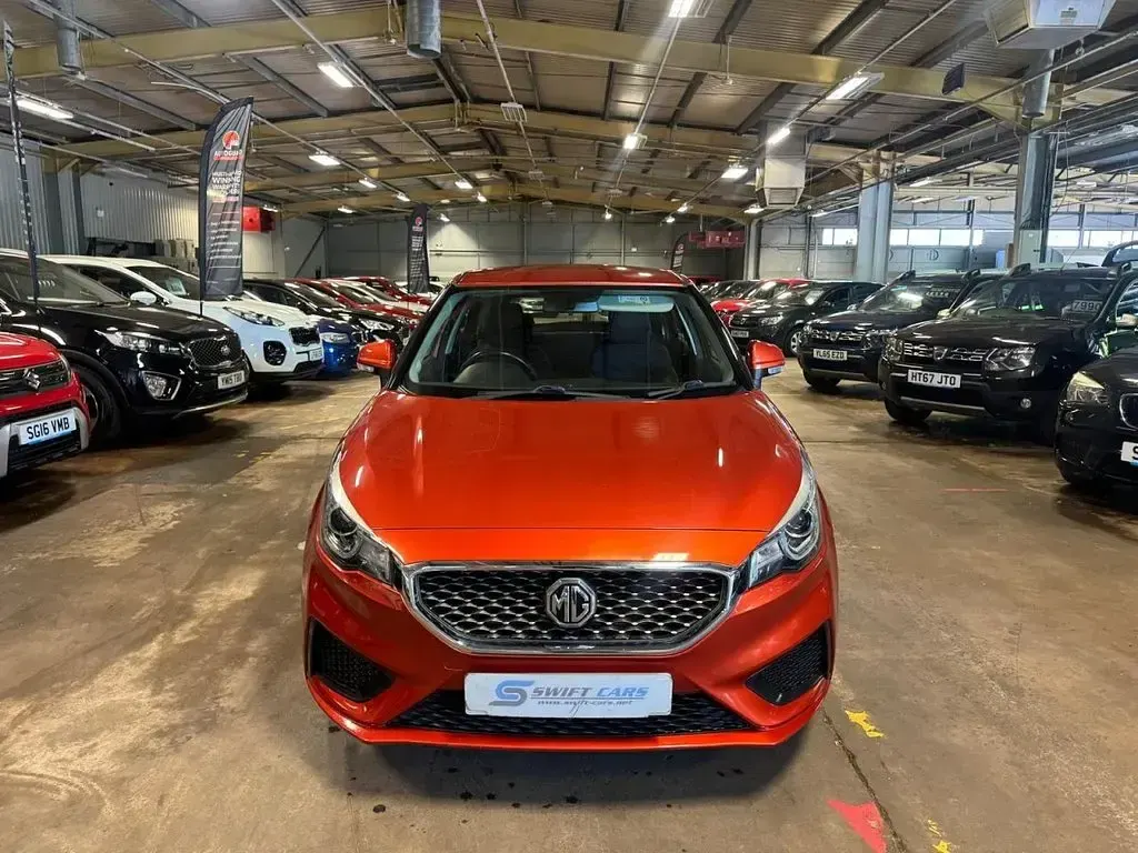 Used MG MG3 Excite 106 HP (77 kW) 2019 Orange Hatchback
