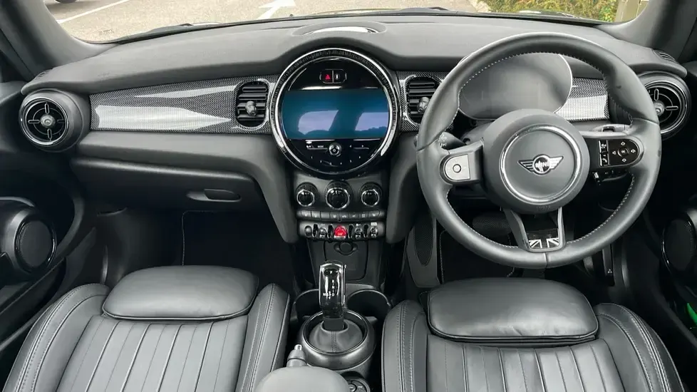 Used Mini Cooper Exclusive 136 HP (100 kW) 2023 Black Hatchback