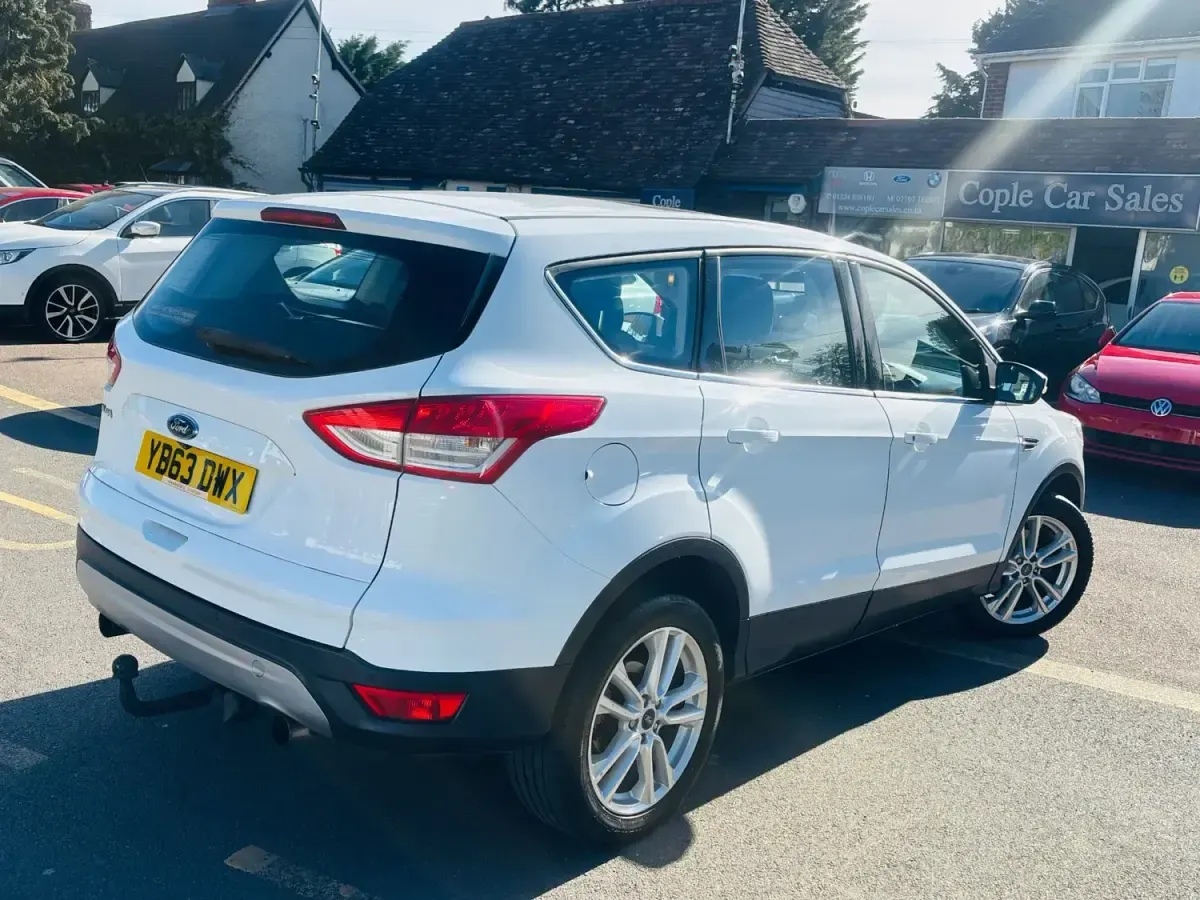 Usado Ford Kuga Titanium X 163 CV (119 kW) 2014 Blanco SUV