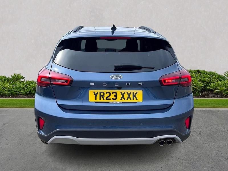 Used Ford Focus Active 125 HP (91 kW) 2023 Blue Hatchback