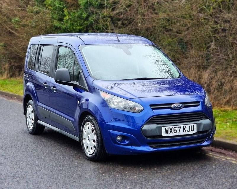 Used Ford Tourneo Connect Zetec 2017 Blue MPV
