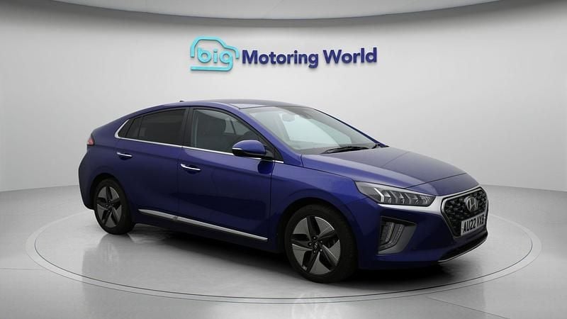 Used 2022 Hyundai Ioniq Premium SE Hatchback | £13,900 (Fair price) - Image 1/4
