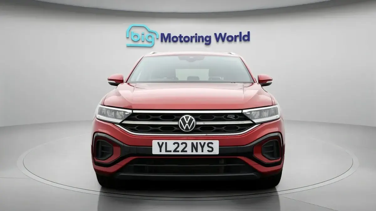 Used VW T-Roc R-line 150 HP (110 kW) 2022 Red SUV