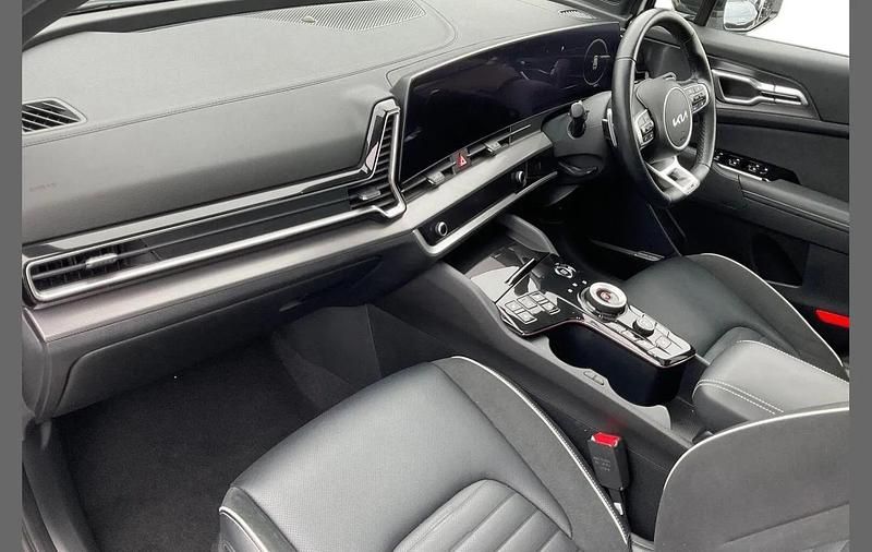 Used Kia Sportage GT-Line S 147 HP (108 kW) 2022 White SUV