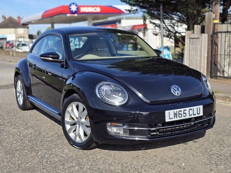Used VW Beetle Design 105 HP (77 kW) 2015 Black Hatchback