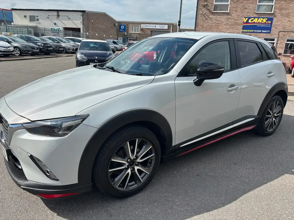 Used Mazda CX-3 Inclusive 105 HP (77 kW) 2015 Silver SUV