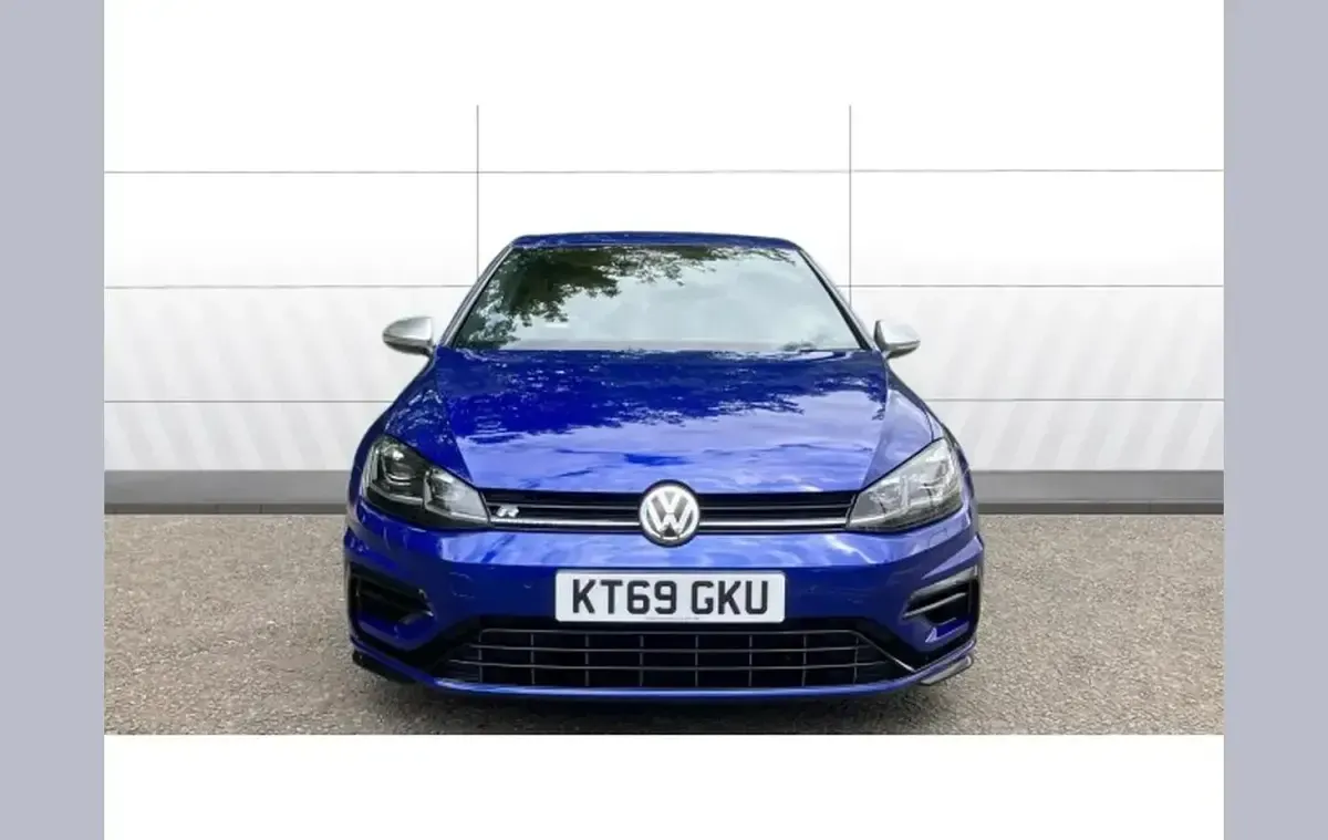 Used VW Golf VII R 300 HP (220 kW) 2019 Blue Hatchback