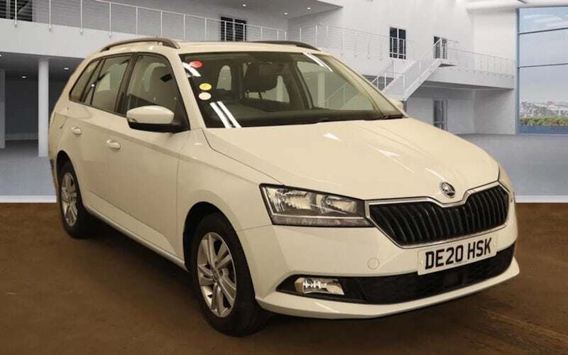 Used 2022 Skoda Fabia SE Estate | £12,699 (Good price) - Image 1/2