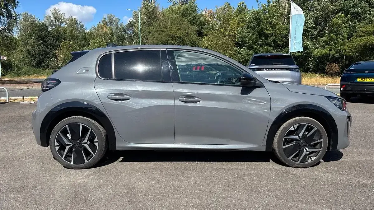 Used Peugeot e-208 GT 98 kW (134 HP) 2025 Grey Hatchback