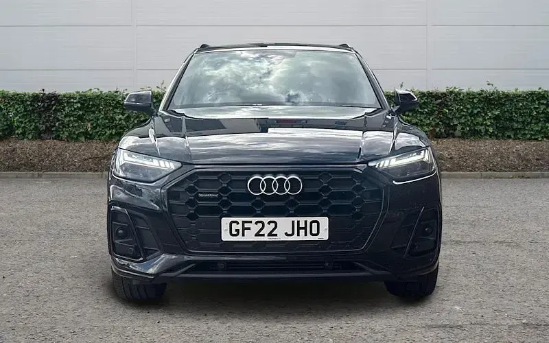 Used Audi Q5 Comfort 265 HP (194 kW) 2022 Black SUV