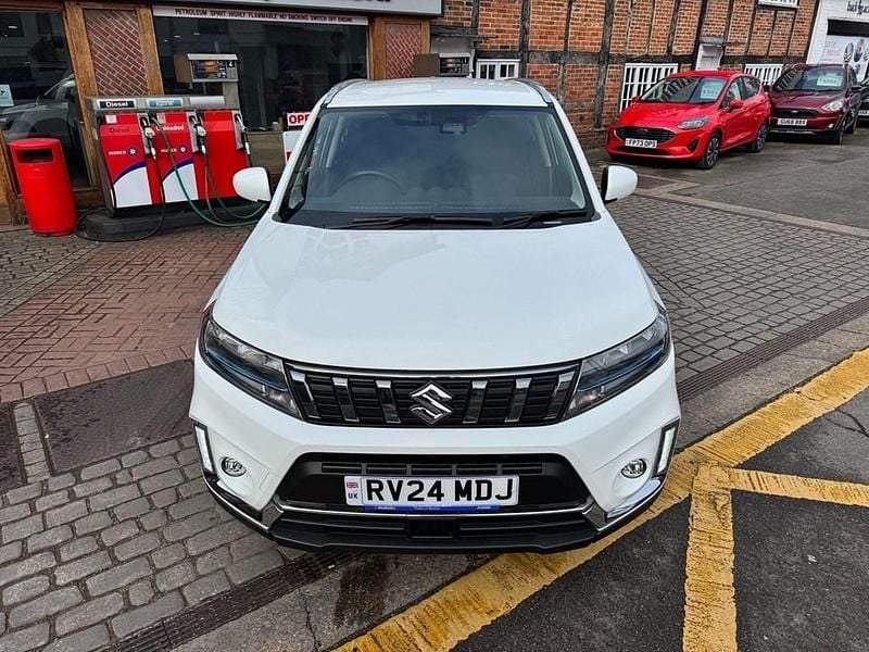 Used Suzuki Vitara SZ-T 116 HP (85 kW) 2024 White SUV
