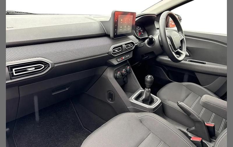 Used Dacia Sandero Expression 90 HP (66 kW) 2023 Red Hatchback