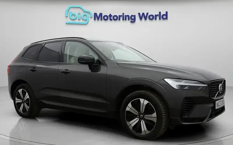 Used Volvo XC60 Plus 350 HP (257 kW) 2023 SUV