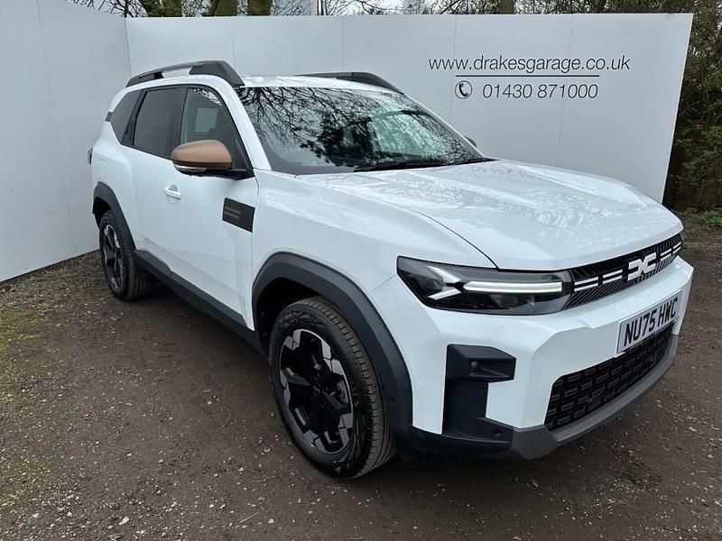 Used Dacia Bigster Extreme 156 HP (114 kW) 2025 White SUV