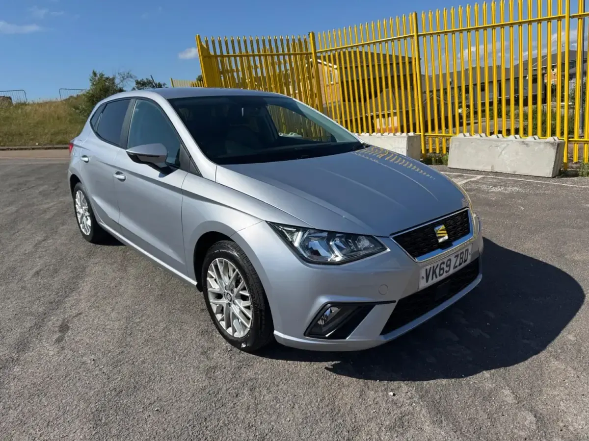 Begagnad Seat Ibiza SE Technology 95 HK (69 kW) 2019 Silver Halvkombi