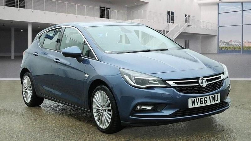 Used Vauxhall Astra Elite 2016 Blue Hatchback