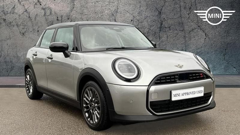 Silver Used 2025 Mini Cooper S Hatch Hatchback | £26,490 (Fair price) - Image 1/4