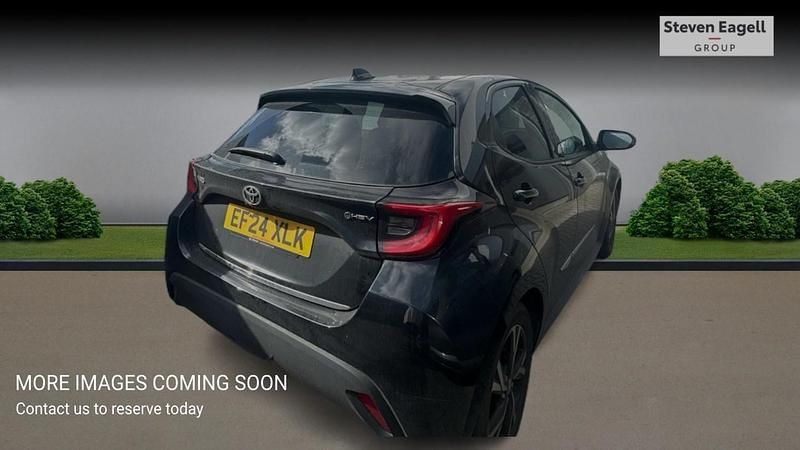 Used Toyota Yaris Hybrid Design 2024 Black Hatchback