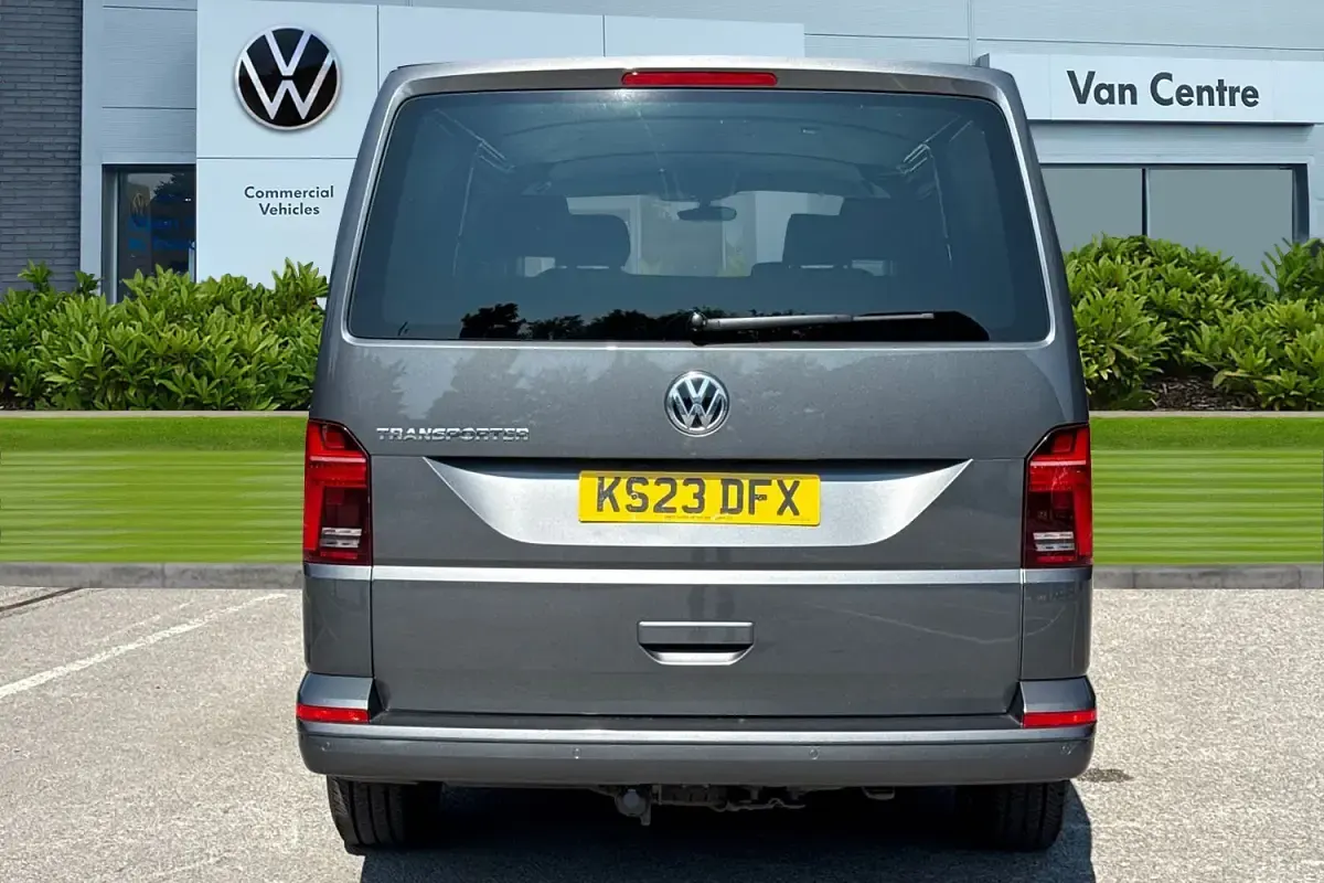 Used VW T6.1 Highline 150 HP (110 kW) 2023 Grey Van