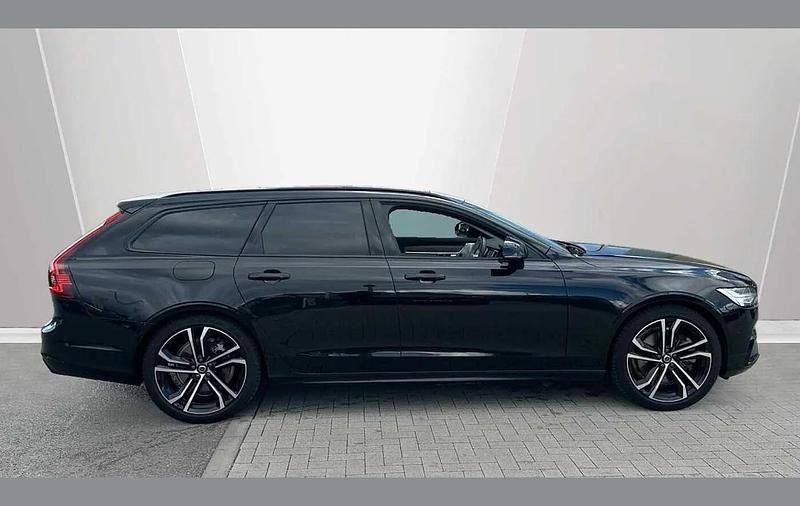 Used Volvo V90 Ultra 449 HP (330 kW) 2025 Black Estate