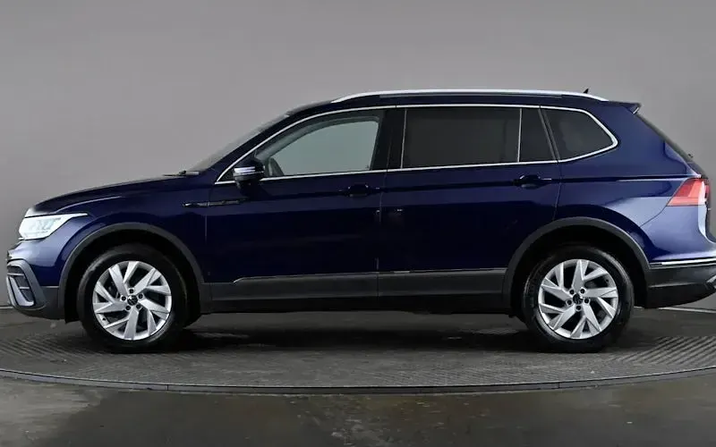 Used VW Tiguan Allspace Life 150 HP (110 kW) 2024 SUV