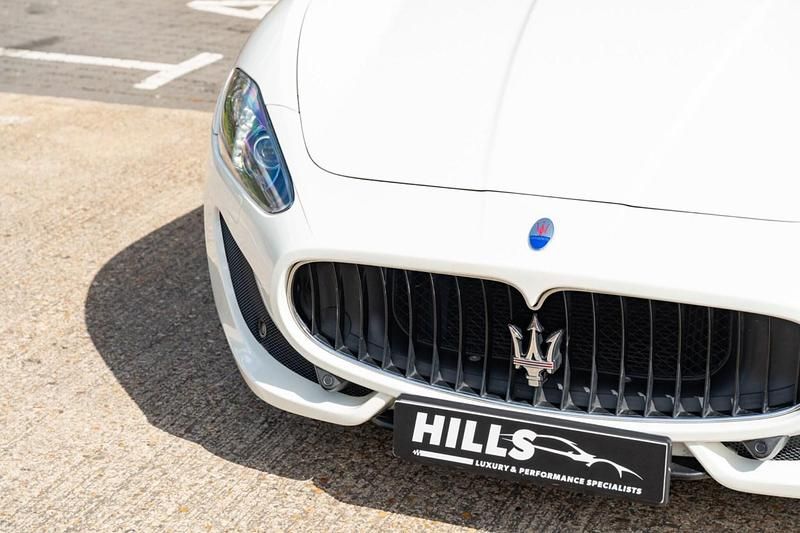 Used Maserati GranCabrio 2014 White Cabriolet