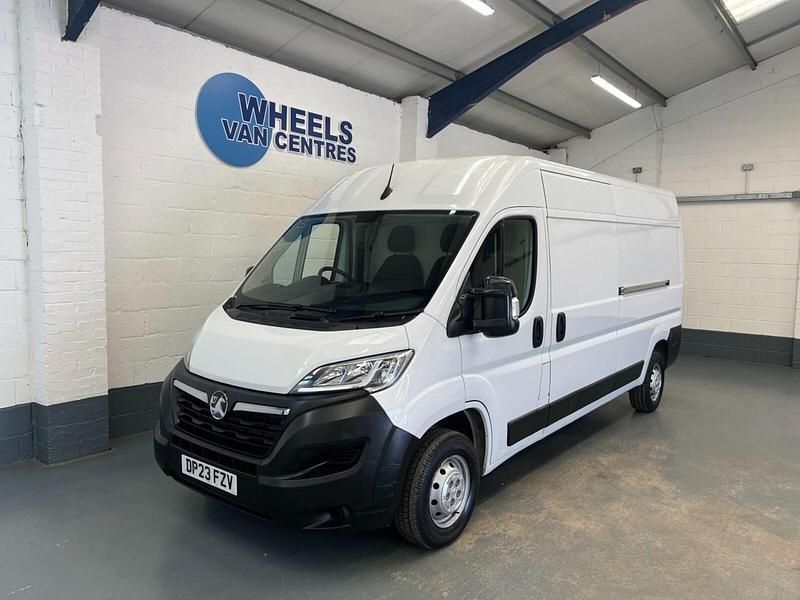 White Used 2023 Vauxhall Movano S Van | £16,990 (Fair price) - Image 1/4