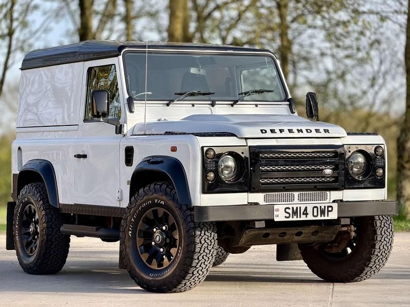 Used Land Rover Defender 2014 White
