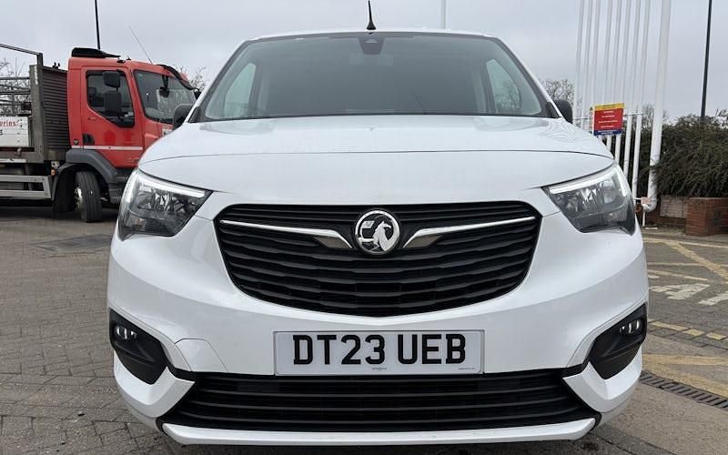 Used Vauxhall Combo 101 HP (74 kW) 2023 MPV