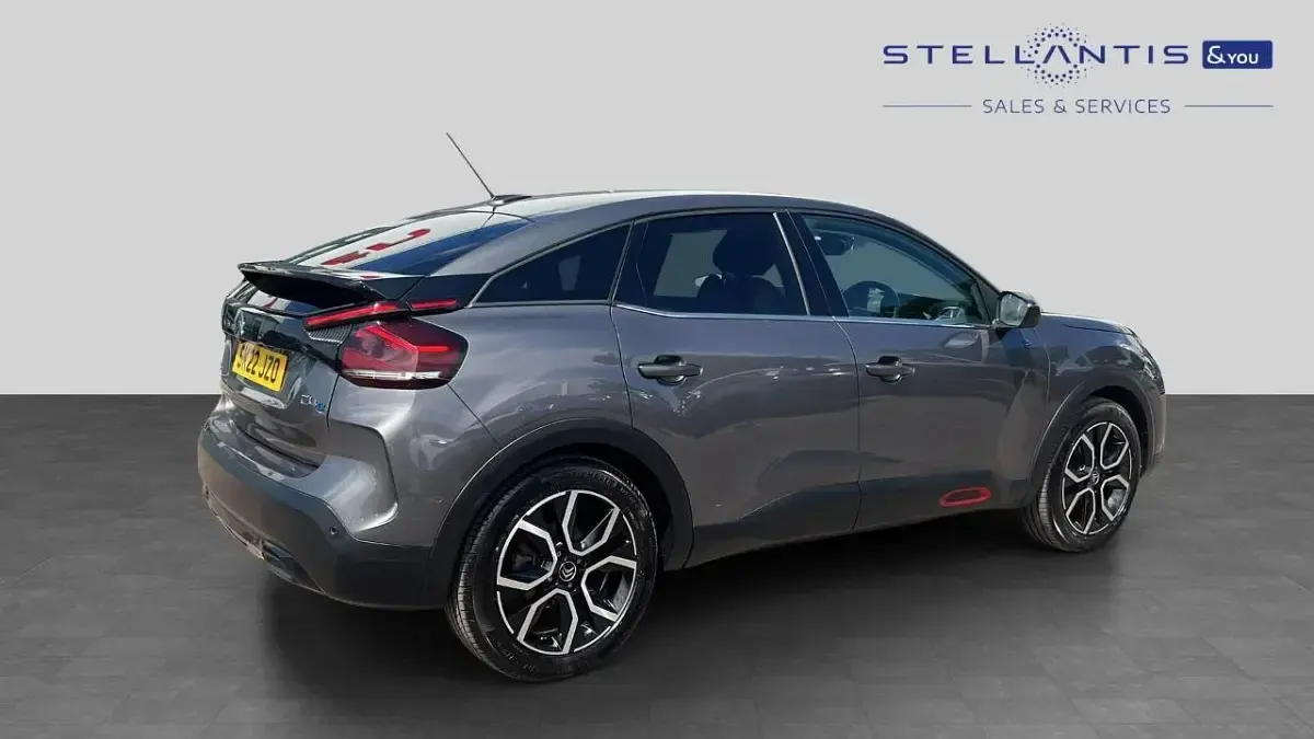 Used Citroën e-C4 Shine 98 kW (134 HP) 2022 Grey Hatchback