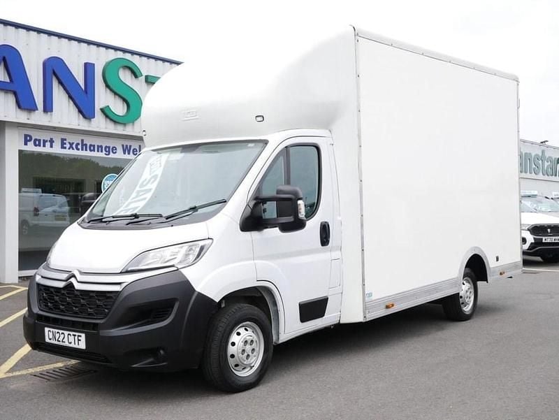 Used Citroën Relay 140 HP (102 kW) 2022 White Van
