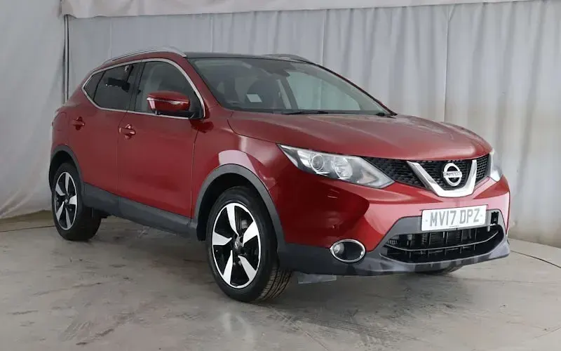 Used Nissan Qashqai N-Connecta 116 HP (85 kW) 2017 SUV