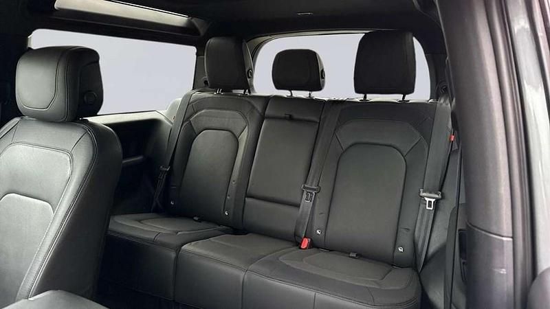 Used Land Rover Defender HSE Dynamic 296 HP (217 kW) 2023 Grey SUV