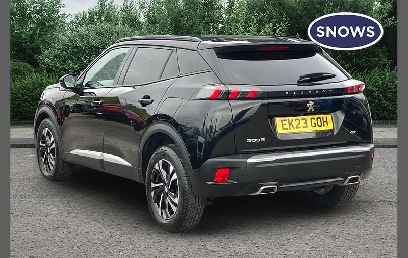 Used Peugeot 2008 GT 131 HP (96 kW) 2023 Nera black SUV