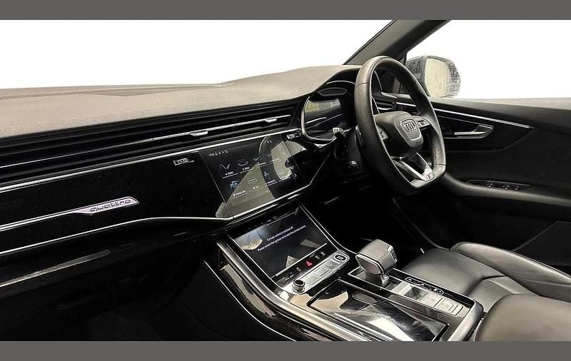 Used Audi Q8 Black Edition 340 HP (250 kW) 2022 Black SUV