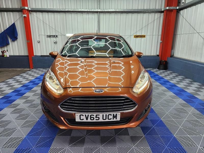Used Ford Fiesta Zetec 2015 Brown Hatchback