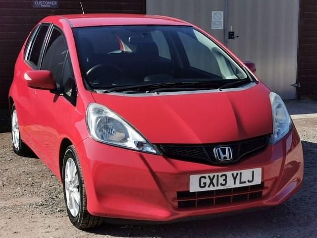 Used Honda Jazz ES 99 HP (72 kW) 2013 Hatchback