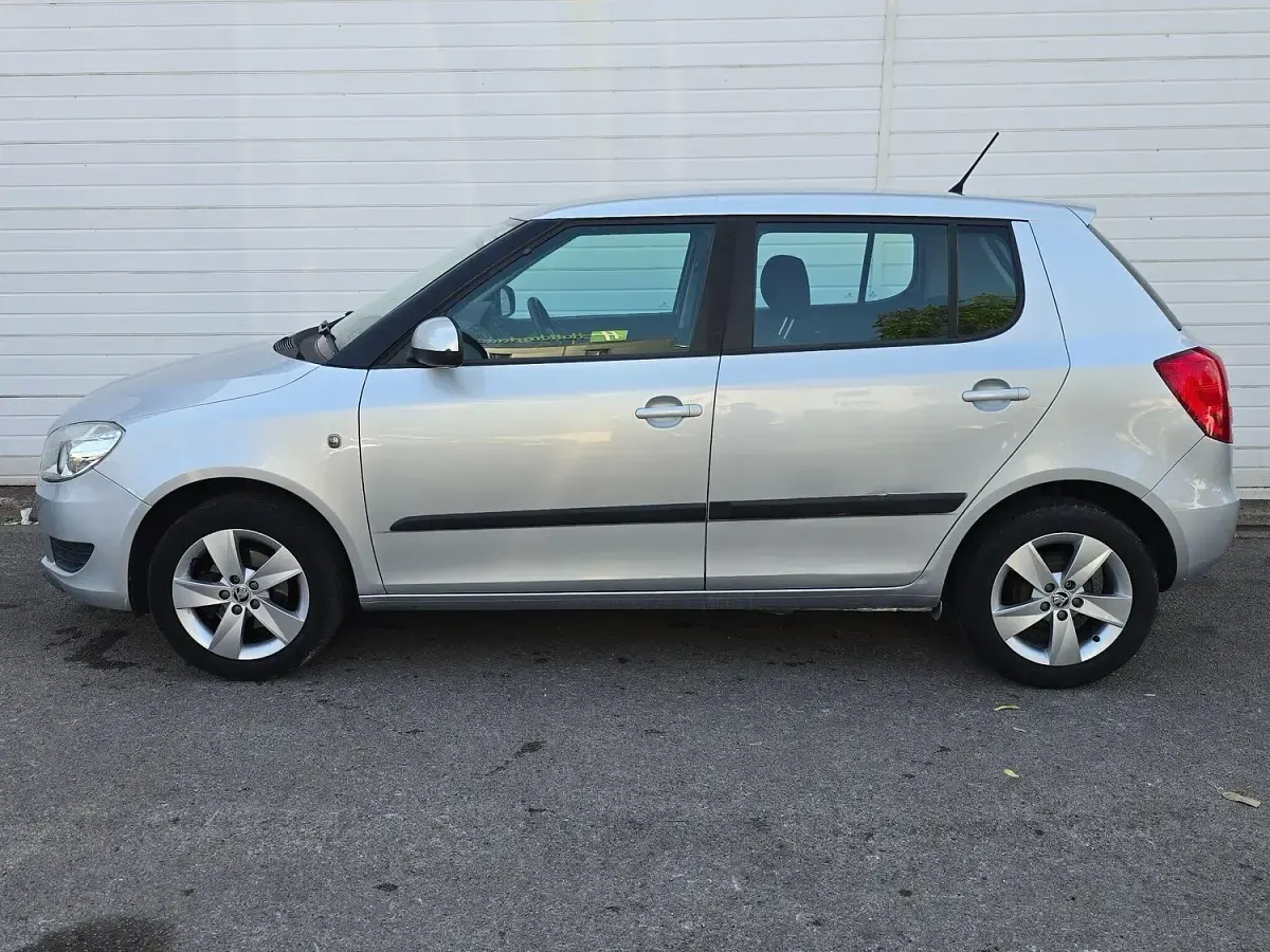 Used Skoda Fabia SE 2014 Silver Hatchback