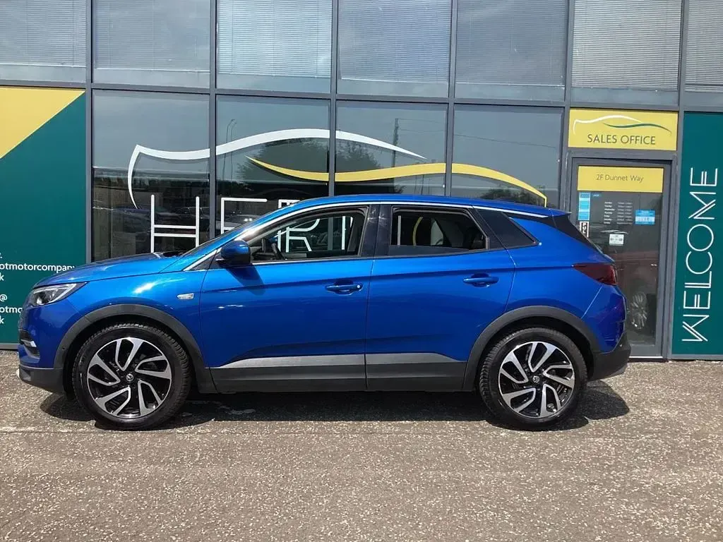 Used Vauxhall Grandland X Elite 120 HP (88 kW) 2018 Blue SUV