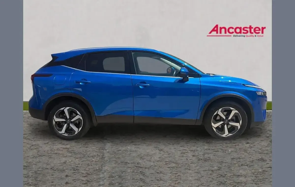 Used Nissan Qashqai N-Connecta 138 HP (101 kW) 2022 Blue SUV