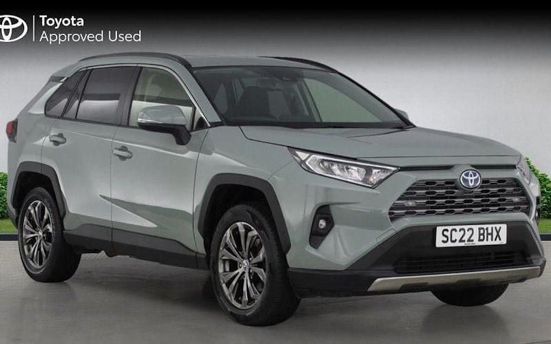 Used 2024 Toyota RAV4 Hybrid Design SUV | £24,590 (Super price) - Image 1/2