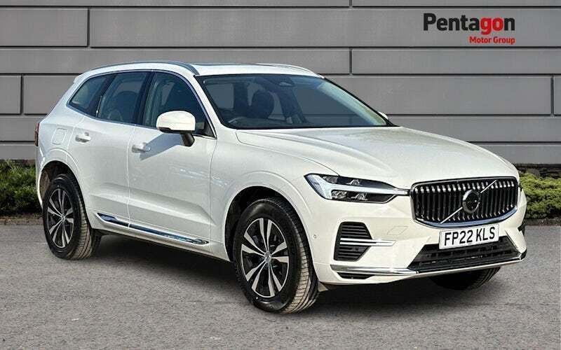 White Used 2022 Volvo XC60 Inscription SUV | £34,475 (Good price) - Image 1/4