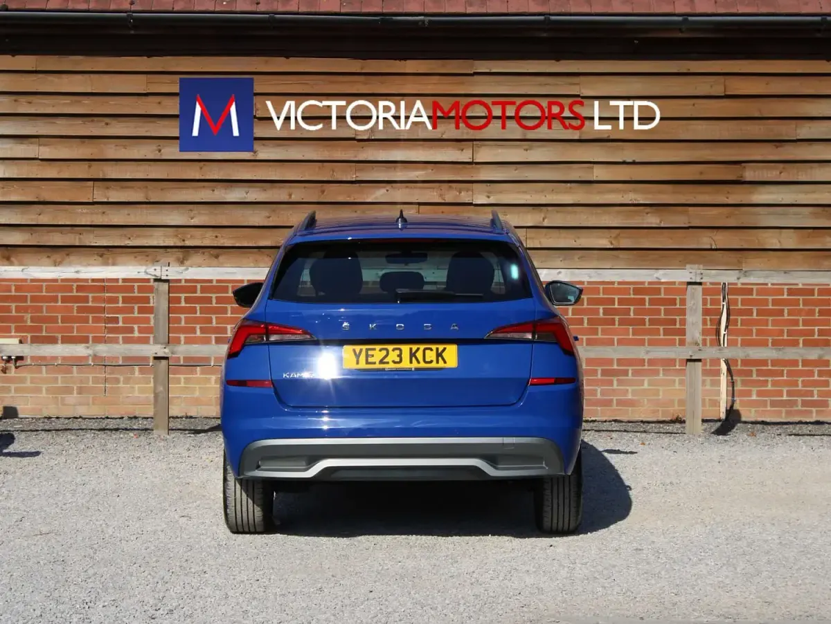 Used Skoda Kamiq SE Drive 108 HP (79 kW) 2023 Blue SUV