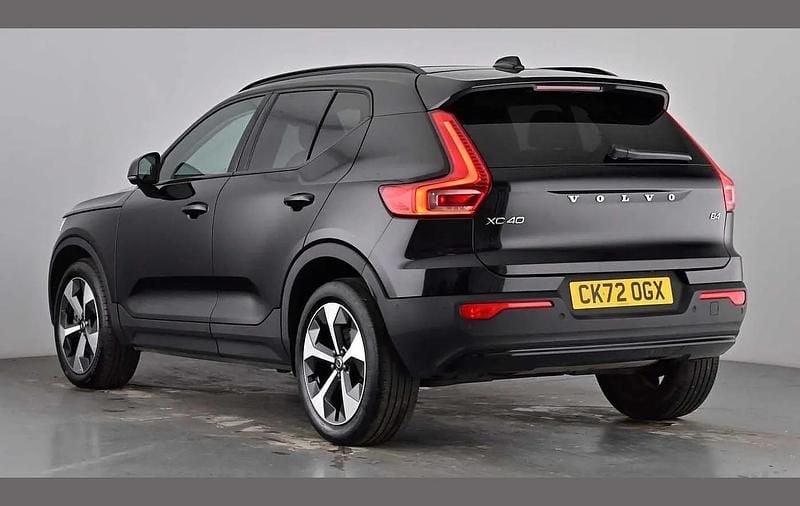 Used Volvo XC40 Ultimate 197 HP (144 kW) 2022 Onyx black SUV