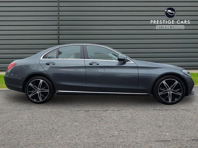 Used Mercedes C200 Premium 180 HP (132 kW) 2020 Grey Sedan