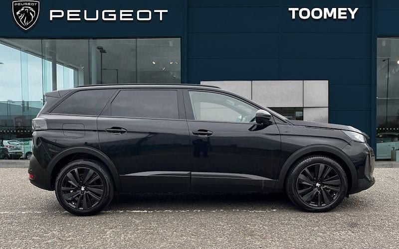 Used Peugeot 5008 Premium 131 HP (96 kW) 2022 SUV